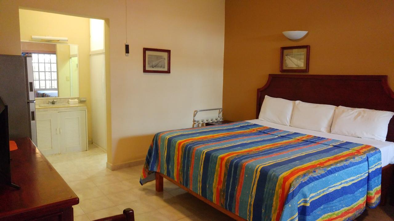 Sun Suites Cozumel Exterior photo