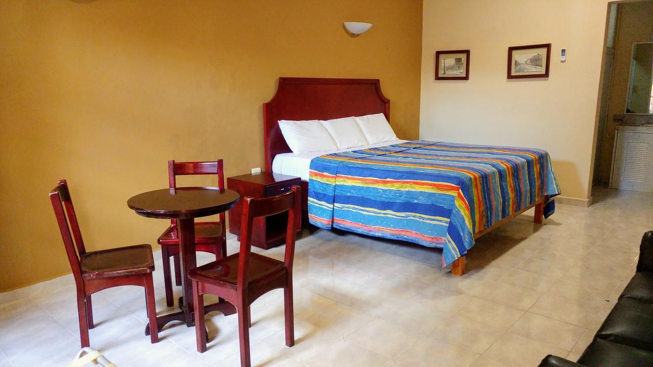 Sun Suites Cozumel Exterior photo